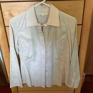 Banana Republic women’s button down shirt